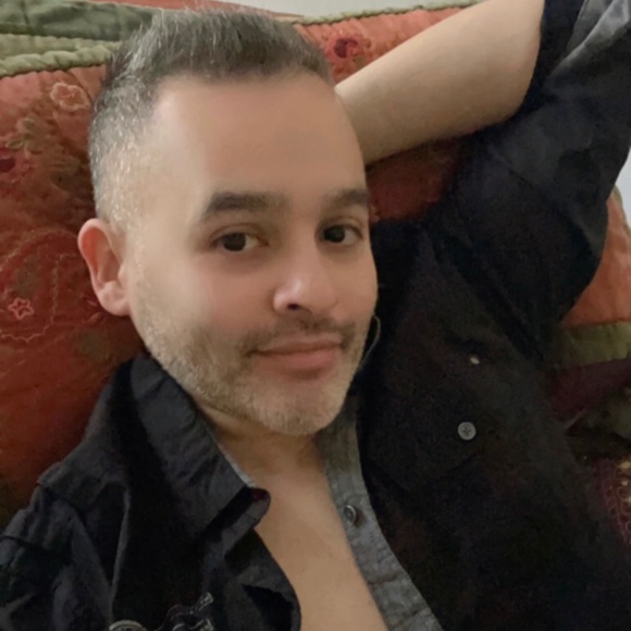 Meet your Posher, Johnny - Picture 5 of 12